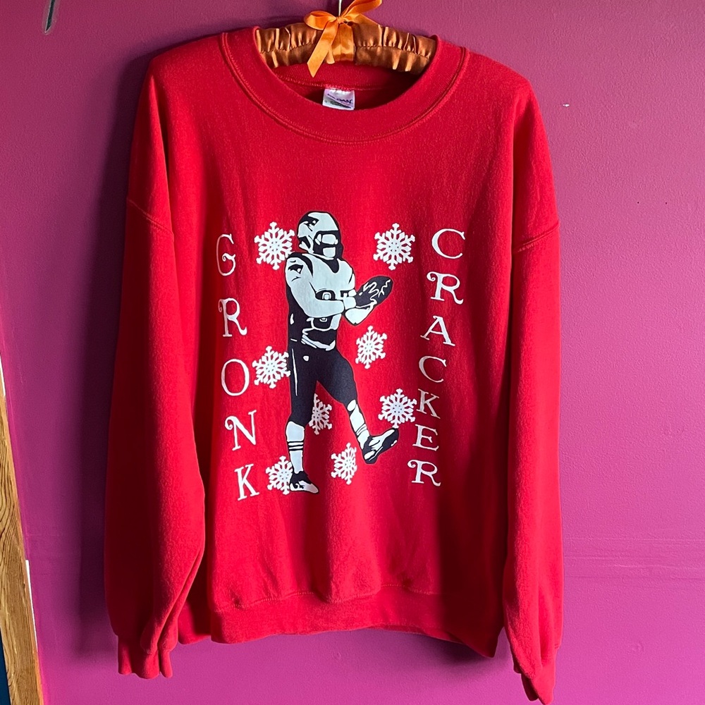 ❄️Gronk Christmas Patriots Sweatshirt🏈❄️